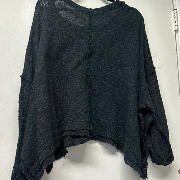 We the Free People Island Girl Beach Hacci Top Pullover Black NWT! Size S - Picture 2 of 5